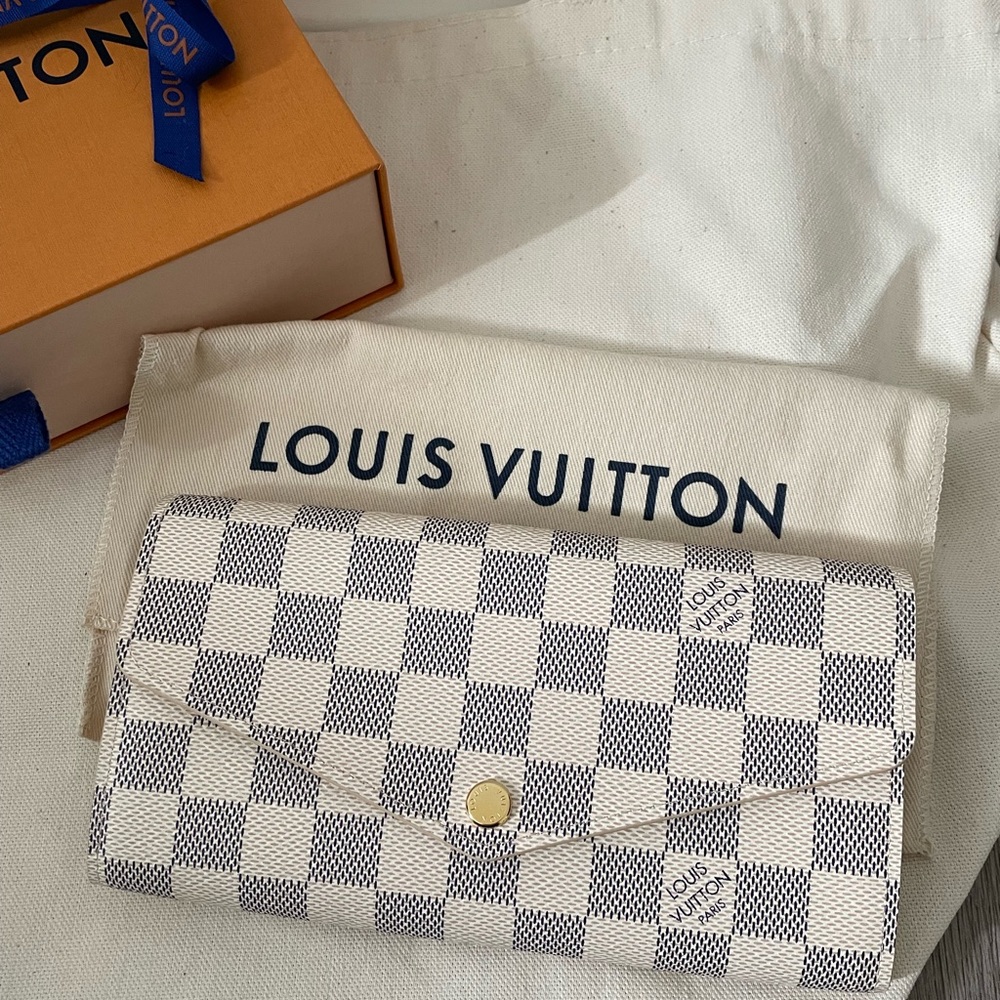 Louis Vuitton Sarah wallet - Damier Azur
